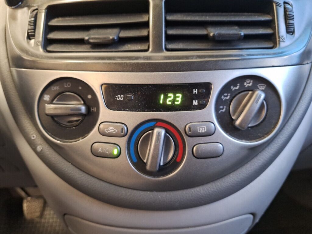 Toyota Previa 2000 Sininen