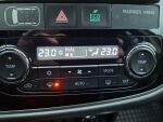 Mitsubishi Outlander PHEV 2016 Musta