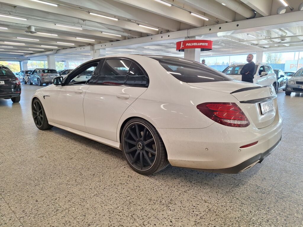 Mercedes-Benz E 2018 Valkoinen