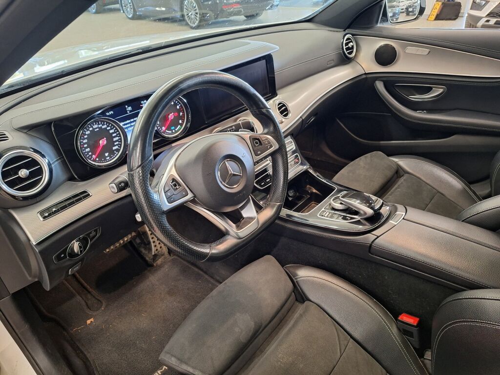 Mercedes-Benz E 2018 Valkoinen