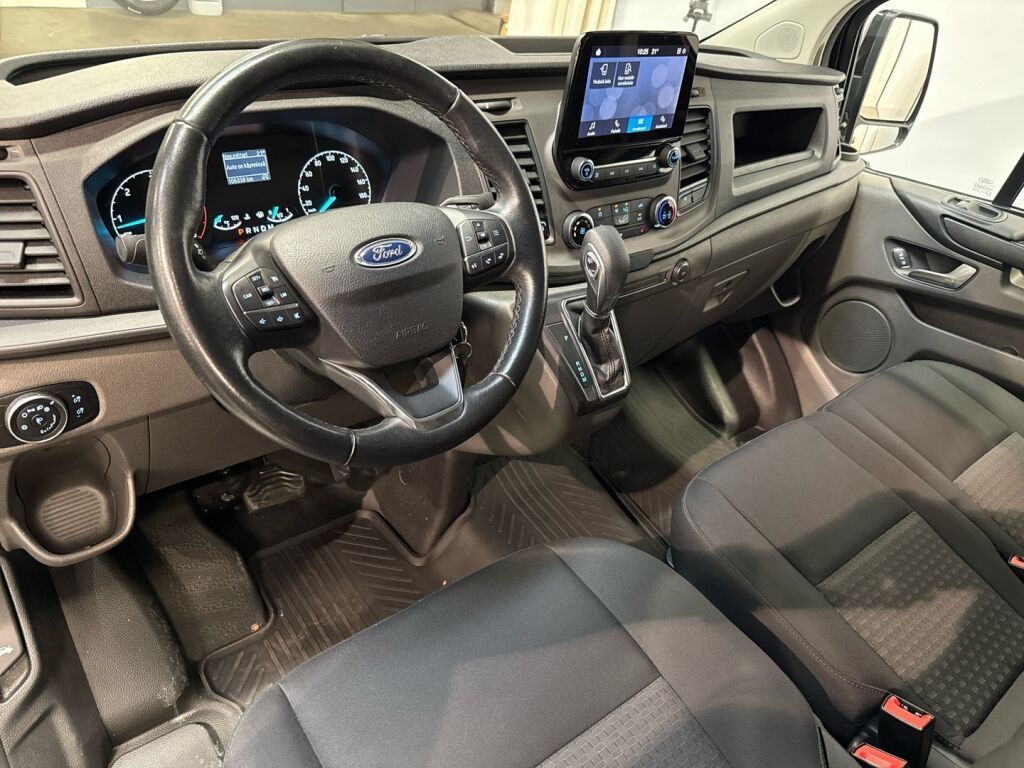 Ford Transit Custom 2020 Musta