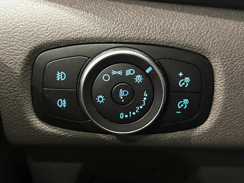 Ford Transit Custom 2020 Musta