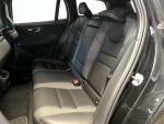 Volvo V60 2020 Musta