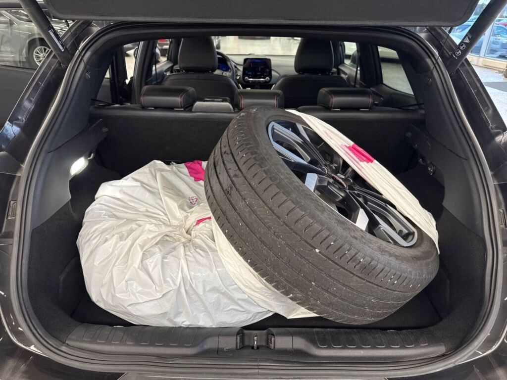 Ford Puma 2020 Metallinhohto Harmaa