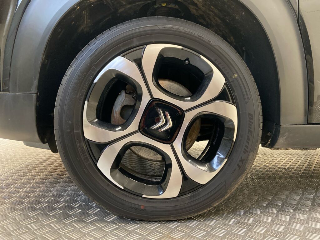 Citroen C3 Aircross 2020 Musta