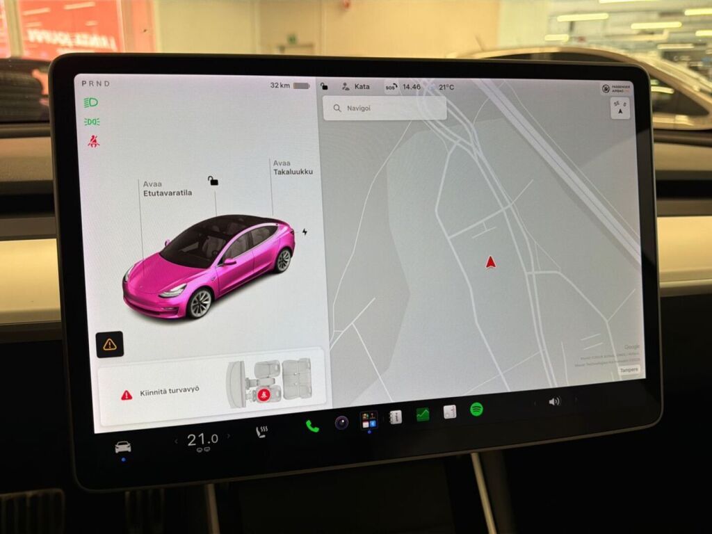 Tesla Model 3 2020 Valkoinen