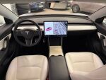 Tesla Model 3 2020 Valkoinen