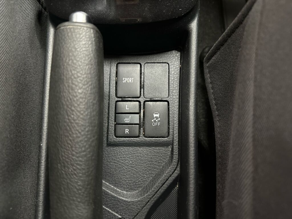 Toyota Yaris 2020 Valkoinen