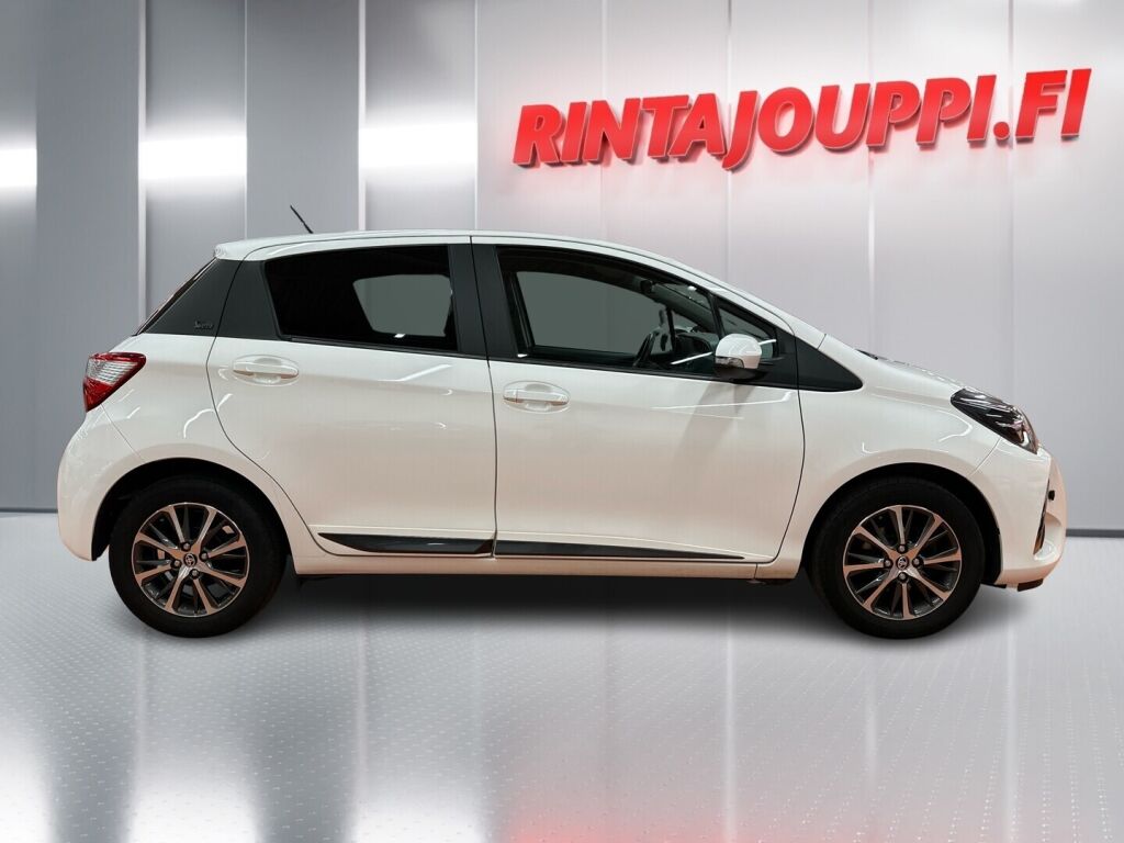 Toyota Yaris 2020 Valkoinen