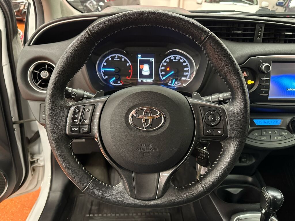 Toyota Yaris 2020 Valkoinen