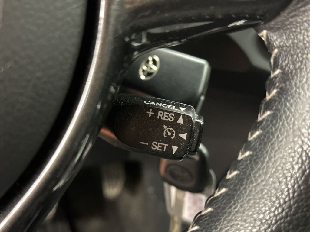 Toyota Yaris 2020 Valkoinen