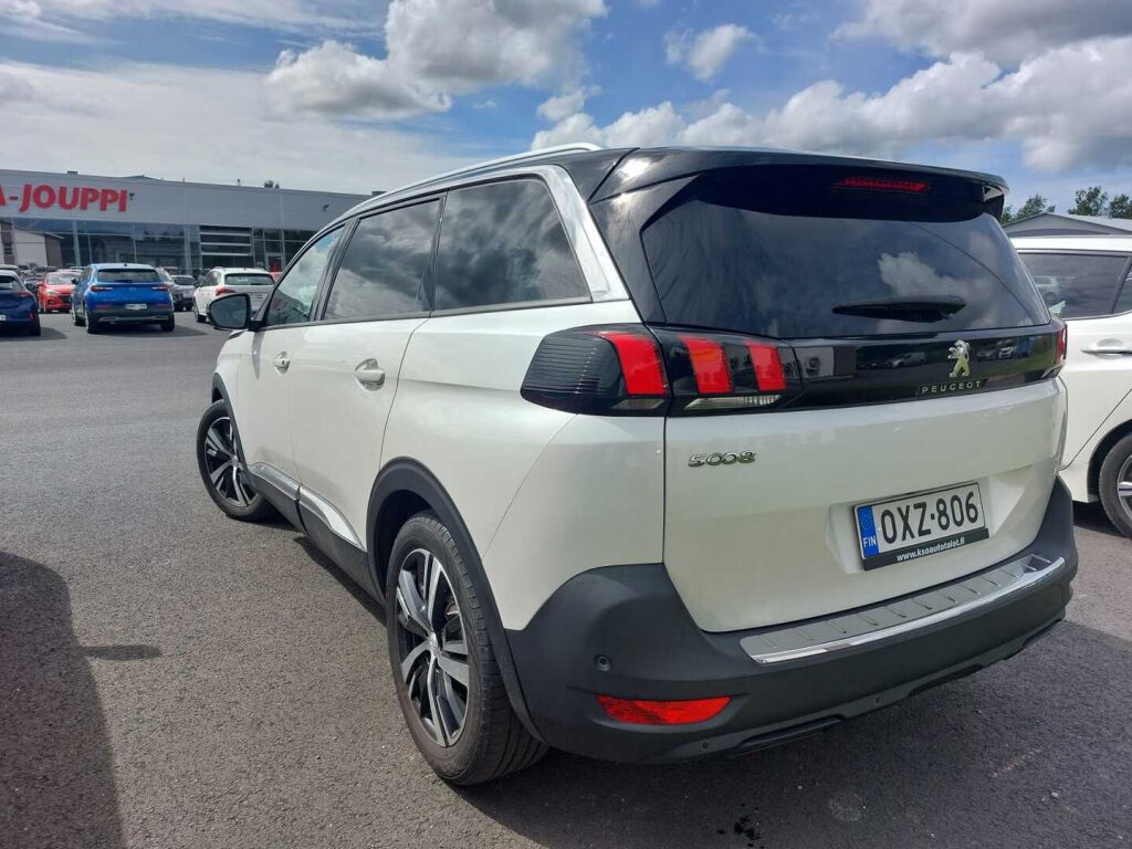 Peugeot 5008 2020 Valkoinen