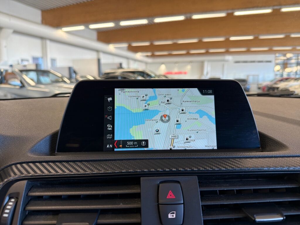 BMW 118 2018 Valkoinen