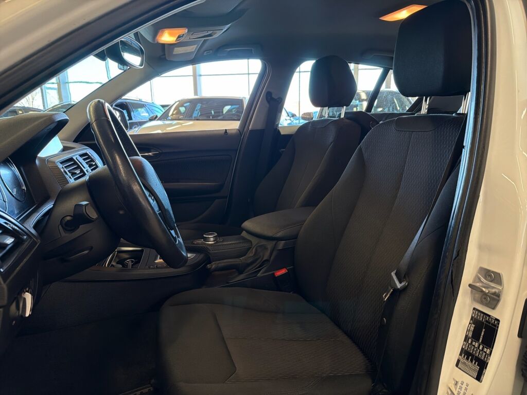 BMW 118 2018 Valkoinen