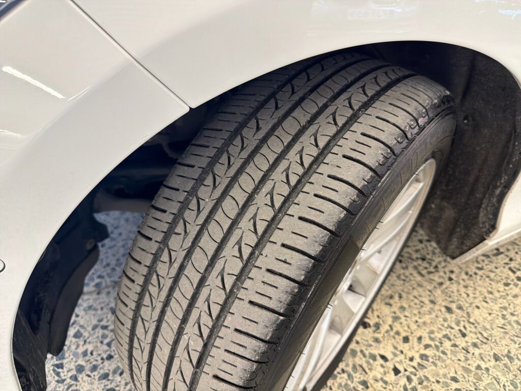 BMW 118 2018 Valkoinen