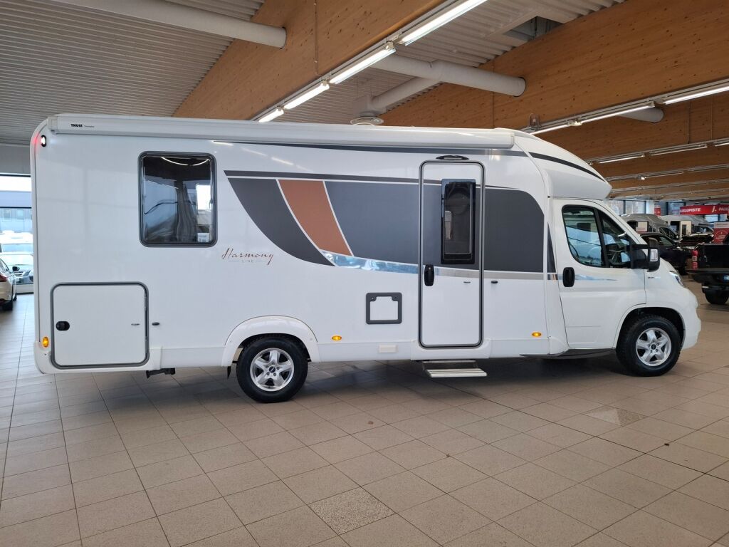 Bürstner Harmony Line T726 2020 Valkoinen