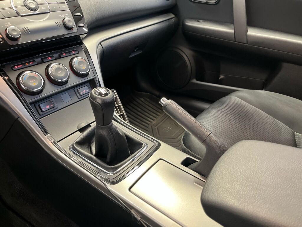 Mazda Mazda6 2012 Harmaa