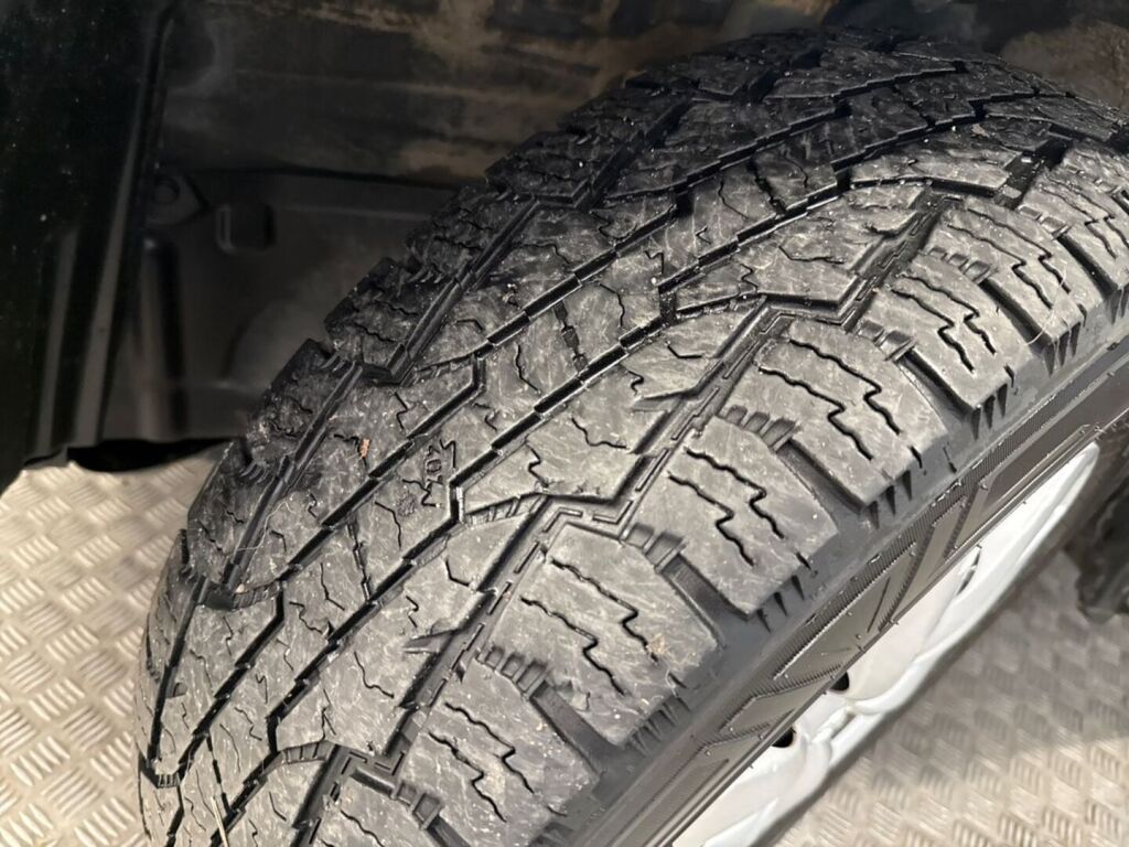 Toyota RAV4 2010 Harmaa