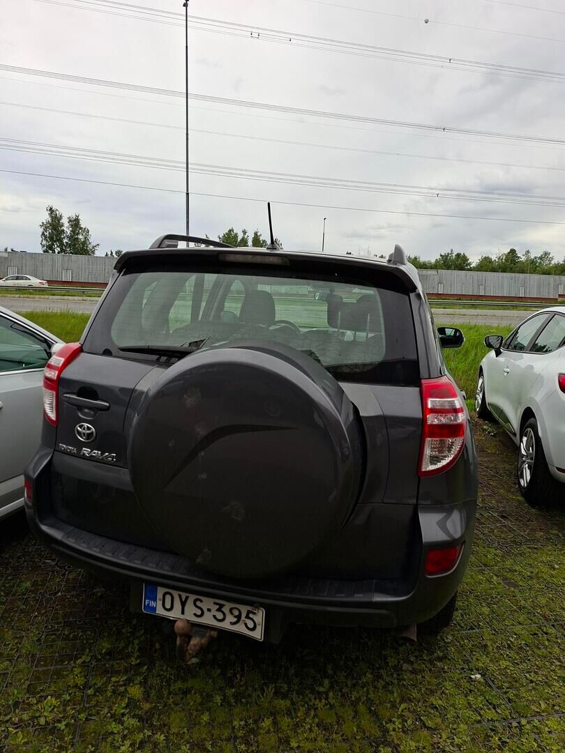 Toyota RAV4 2010 Harmaa
