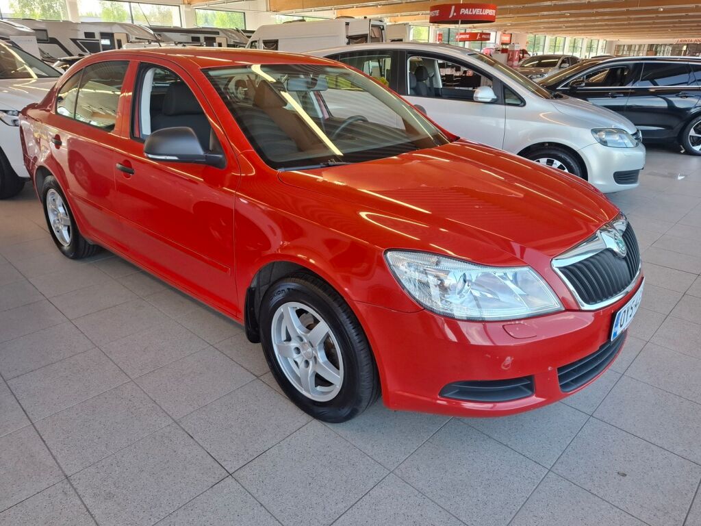 Skoda Octavia 2011 Punainen