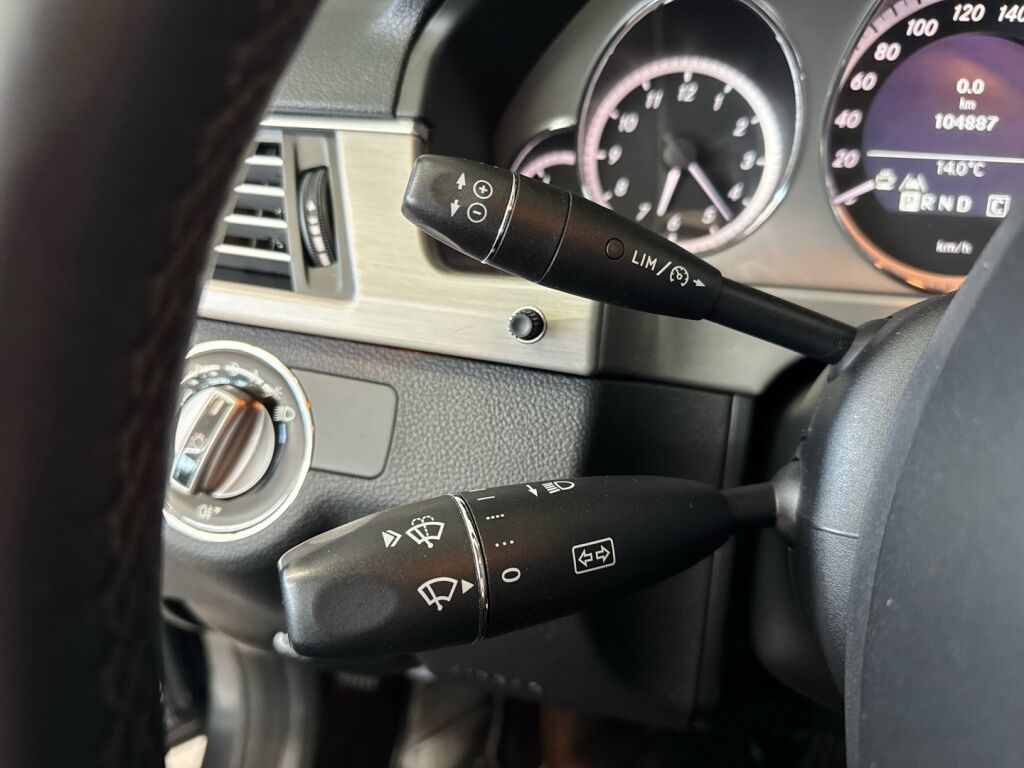 Mercedes-Benz E 2010 Harmaa