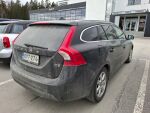Volvo V60 2011 Musta