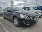 Volvo V60 2011 Musta
