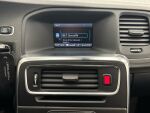 Volvo V60 2011 Musta