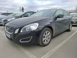Volvo V60 2011 Musta