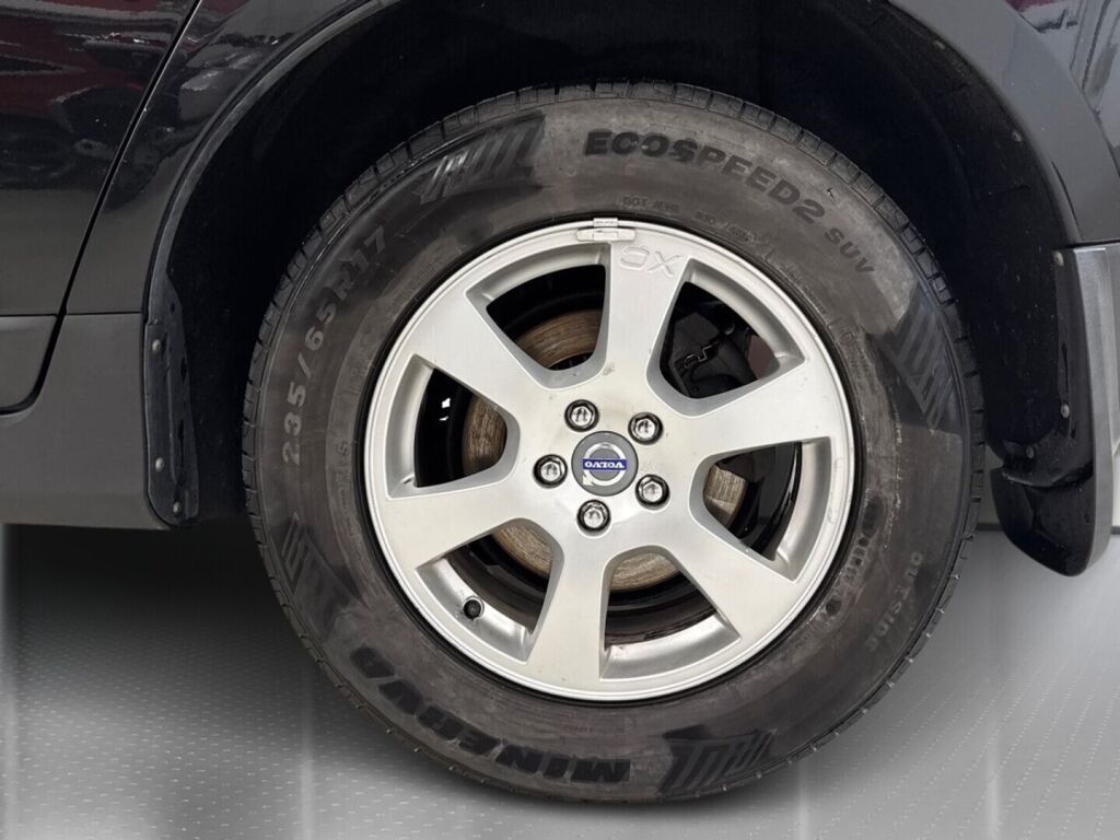 Volvo XC60 2011 Musta