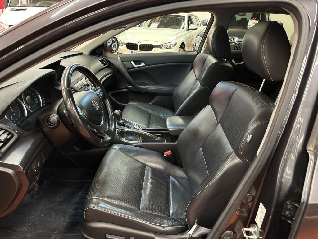 Honda Accord 2013 Harmaa