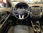 Kia Ceed 2011 Punainen