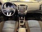 Kia Ceed 2011 Punainen