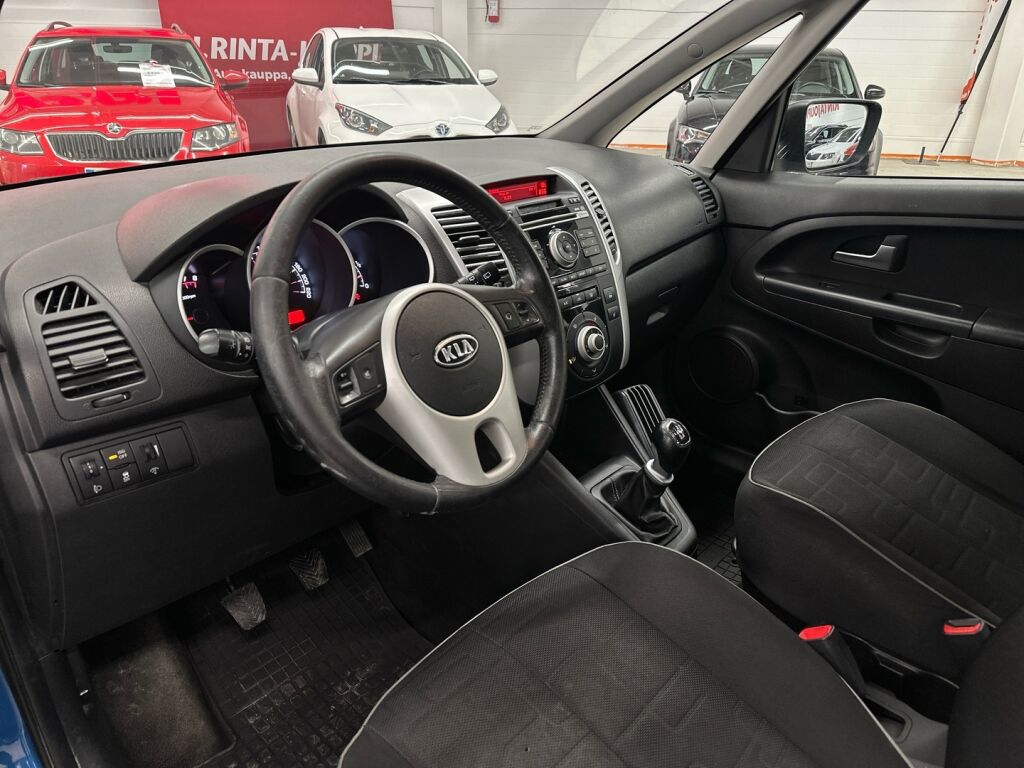 Kia Venga 2011 Sininen
