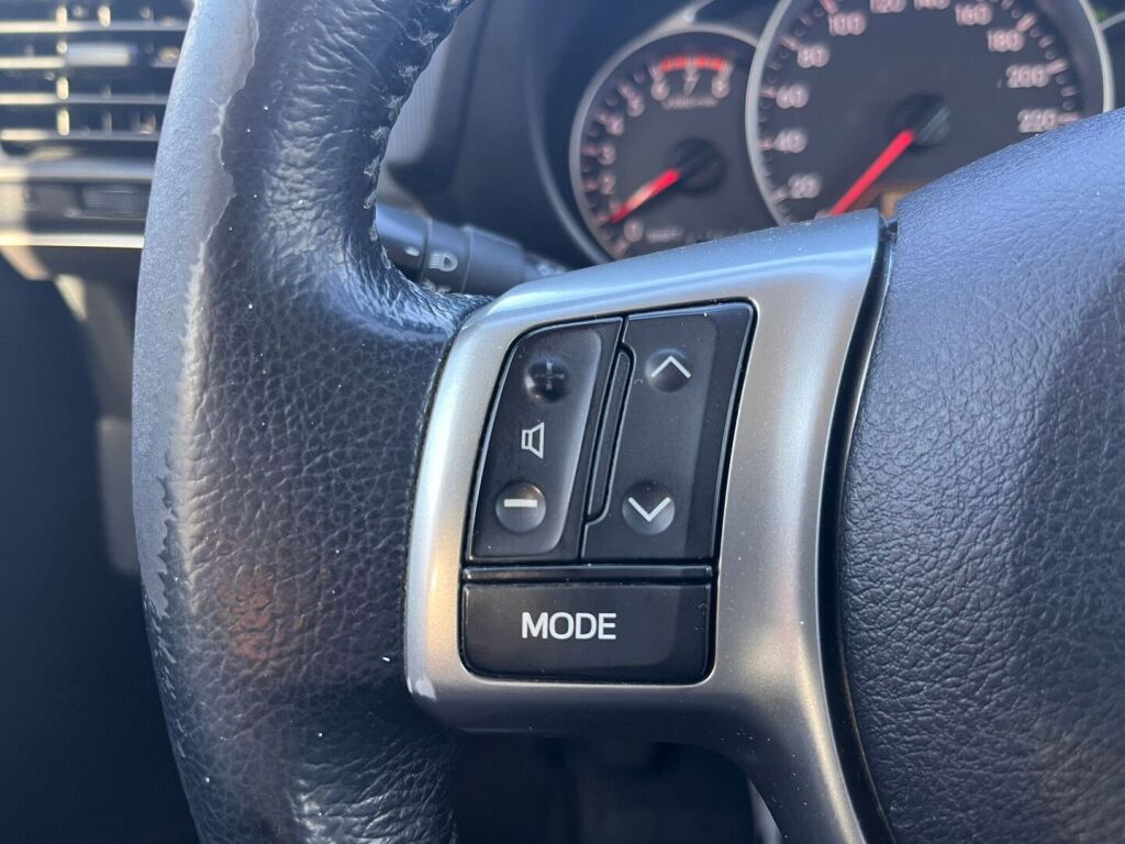 Toyota Verso-S 2011 Sininen