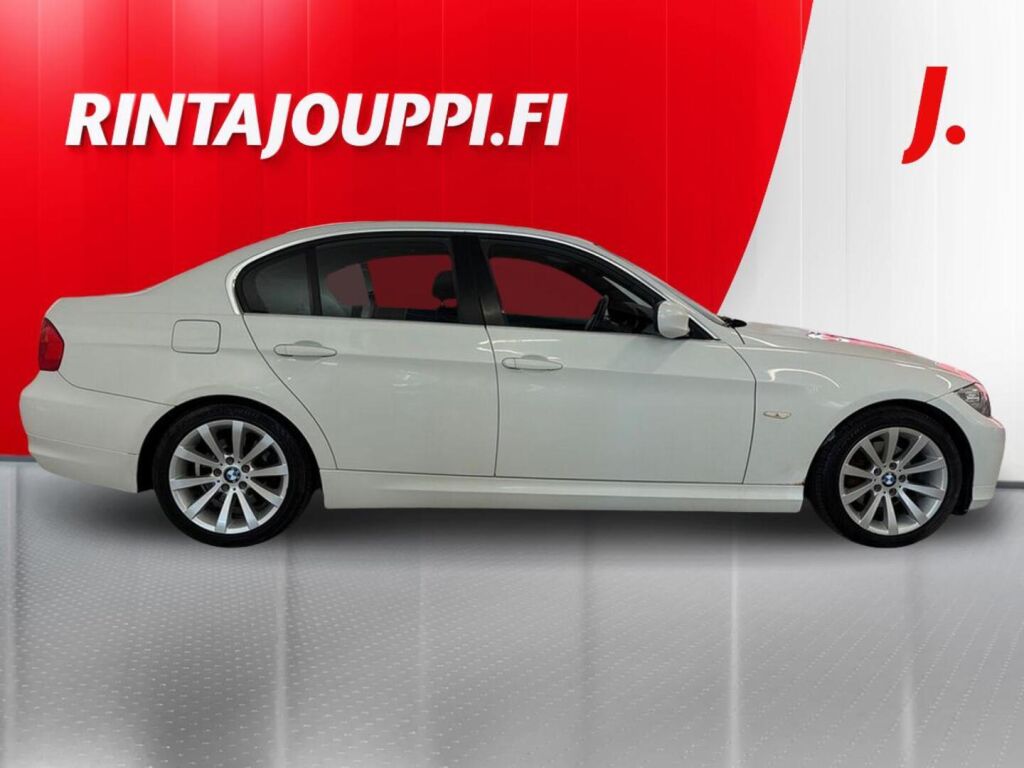 BMW 318 2011 Valkoinen