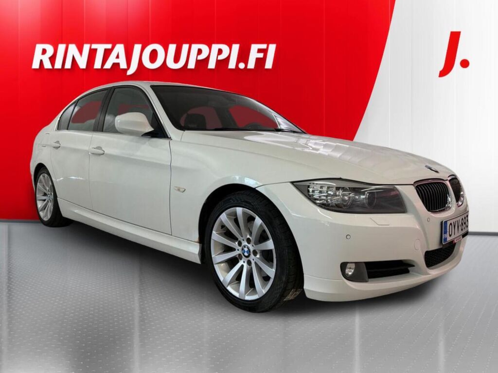 BMW 318 2011 Valkoinen