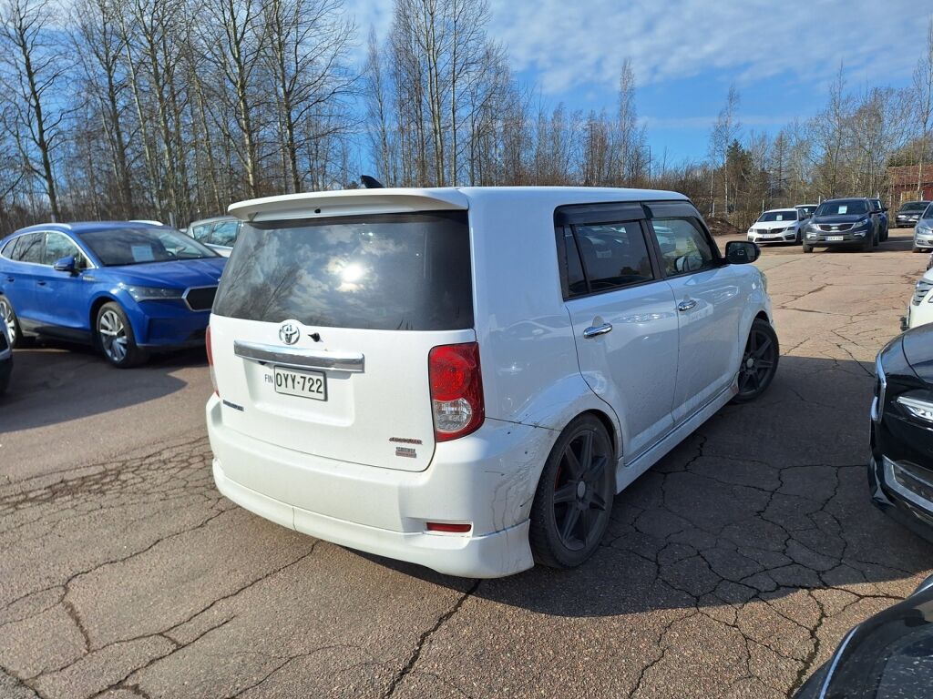 Toyota Corolla 2008 Valkoinen