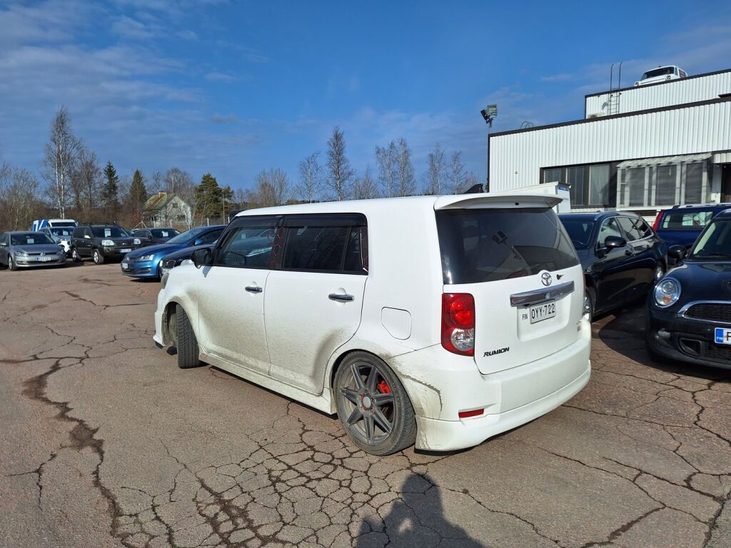 Toyota Corolla 2008 Valkoinen