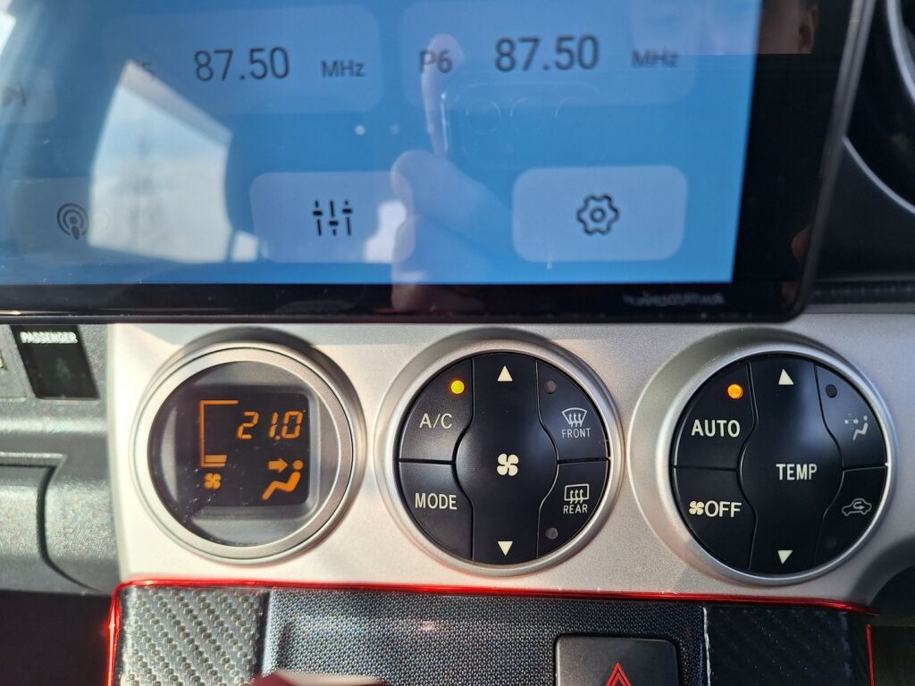 Toyota Corolla 2008 Valkoinen