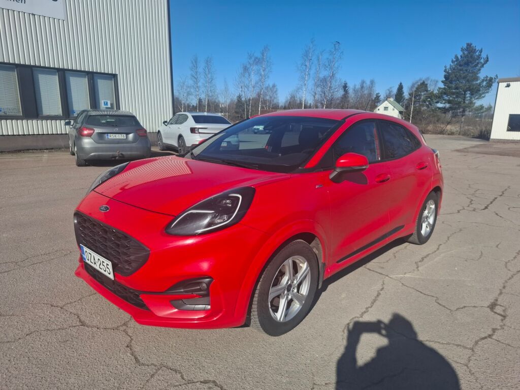 Ford Puma 2020 Punainen