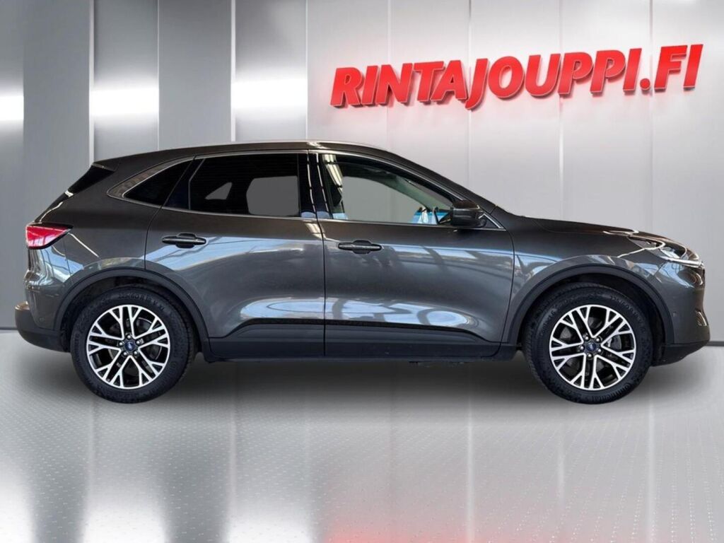 Ford Kuga 2021 Metallinhohto Harmaa