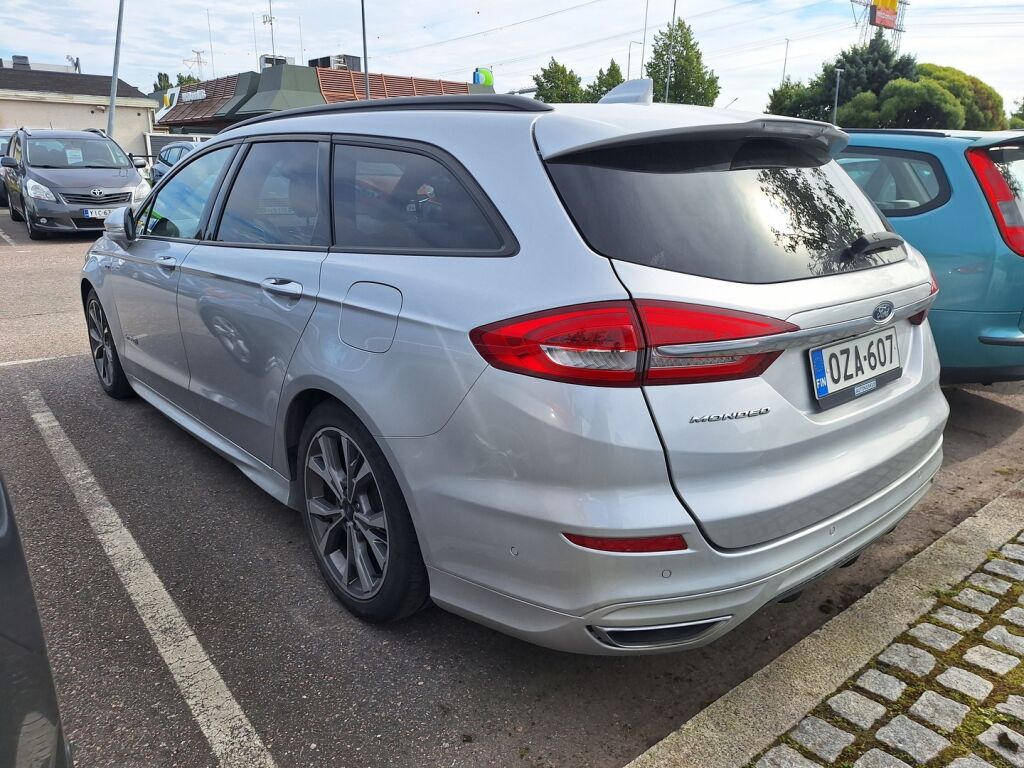 Ford Mondeo 2020 Harmaa