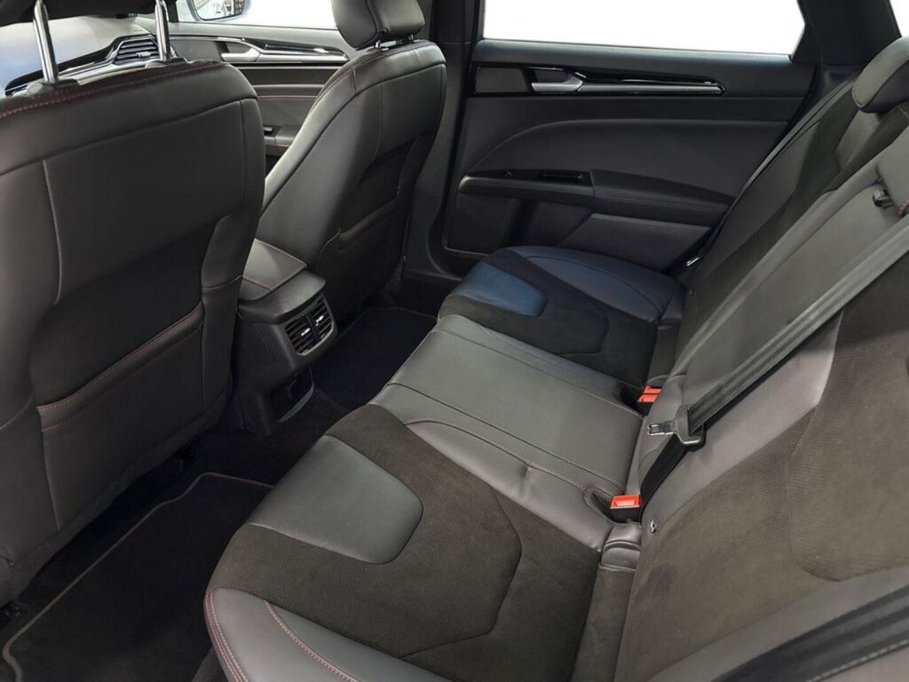 Ford Mondeo 2020 Harmaa