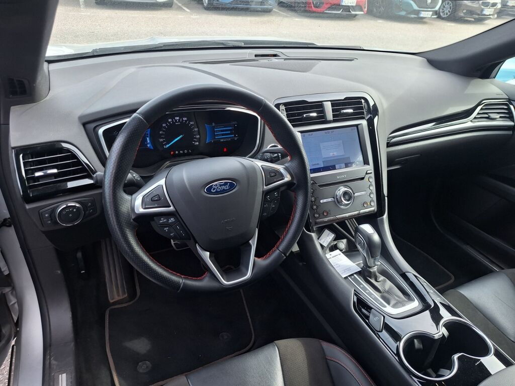 Ford Mondeo 2020 Harmaa