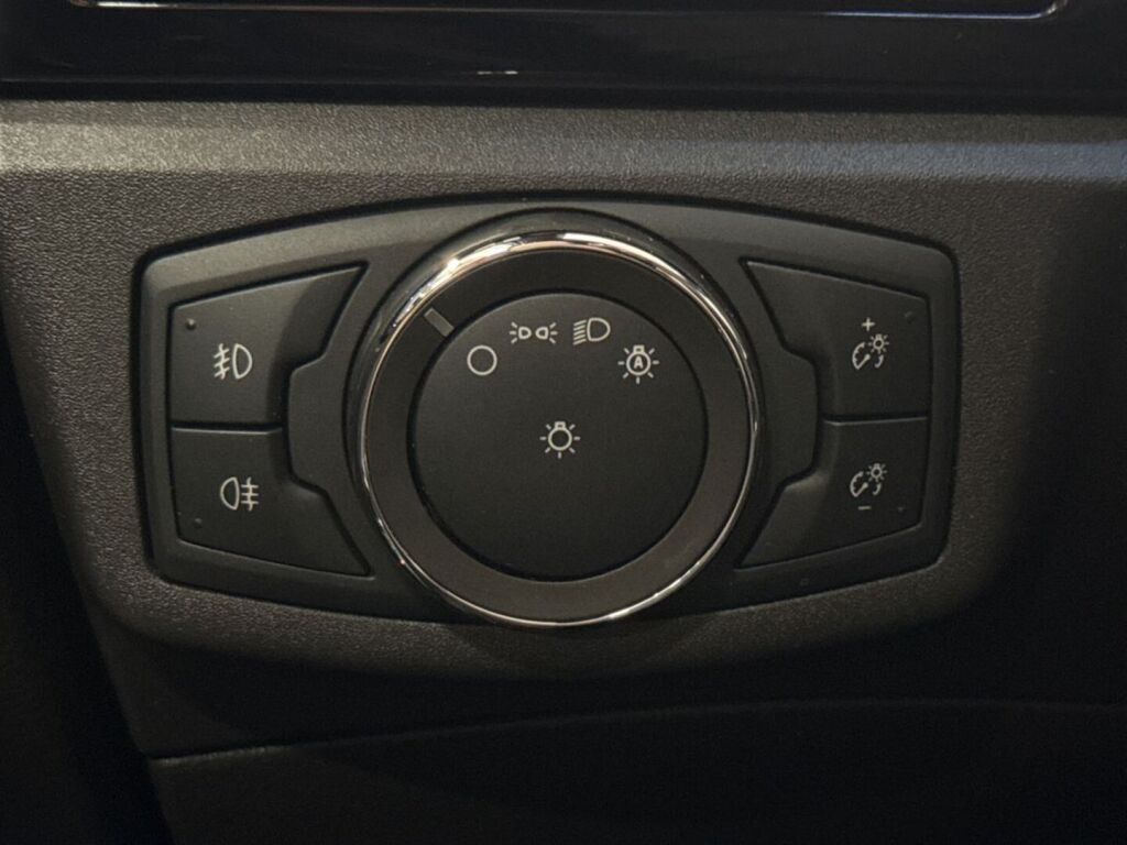 Ford Mondeo 2020 Harmaa