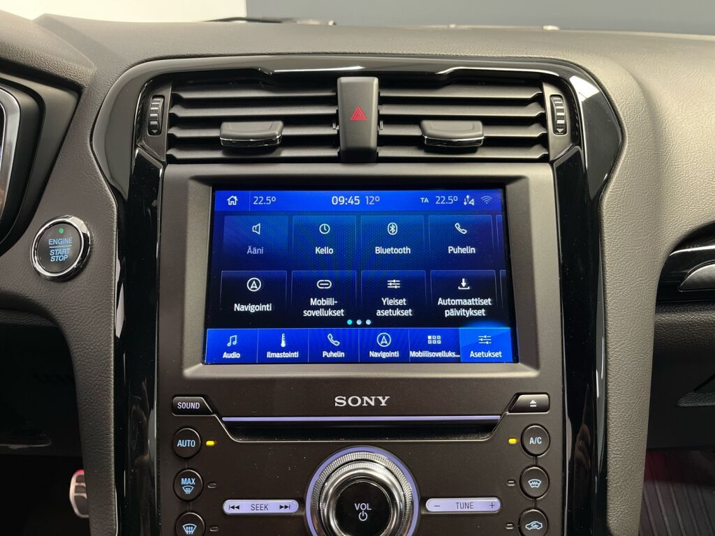 Ford Mondeo 2020 Musta