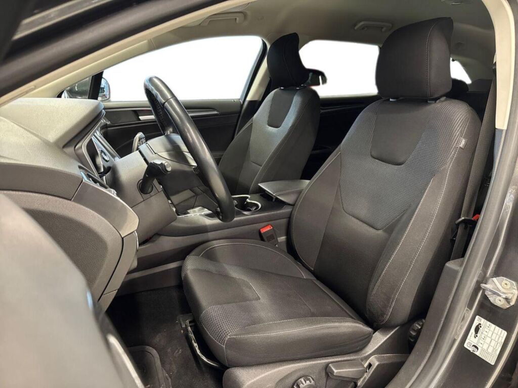 Ford Mondeo 2020 Harmaa