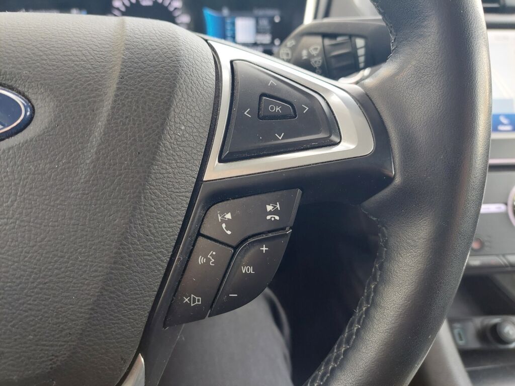 Ford Mondeo 2020 Harmaa