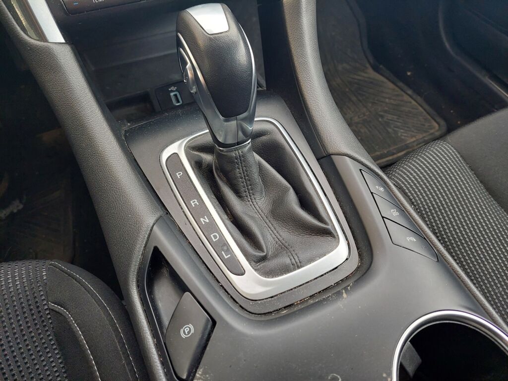 Ford Mondeo 2020 Harmaa